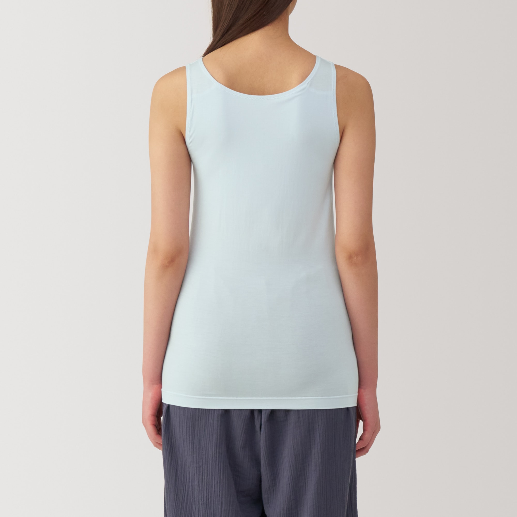 婦人　なめらかブラタンクトップ