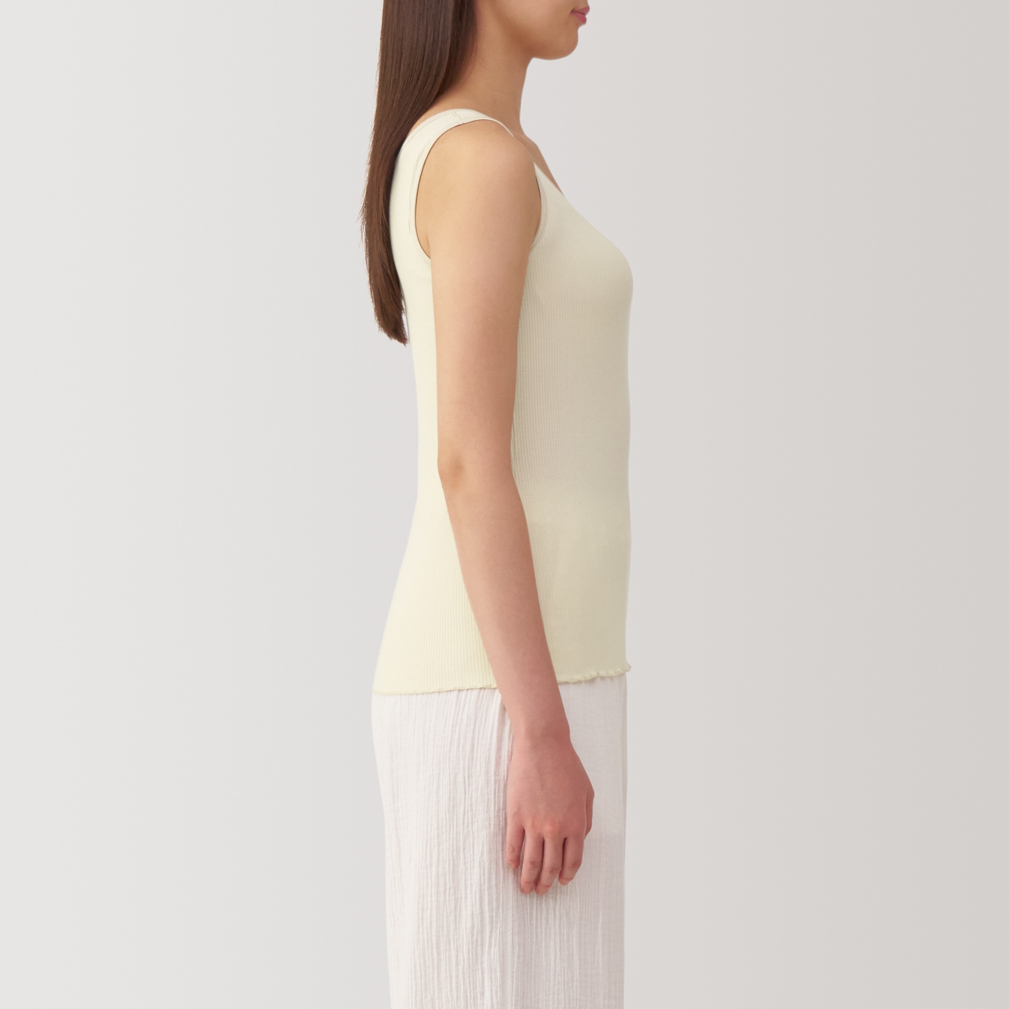 婦人　なめらかリブブラタンクトップ