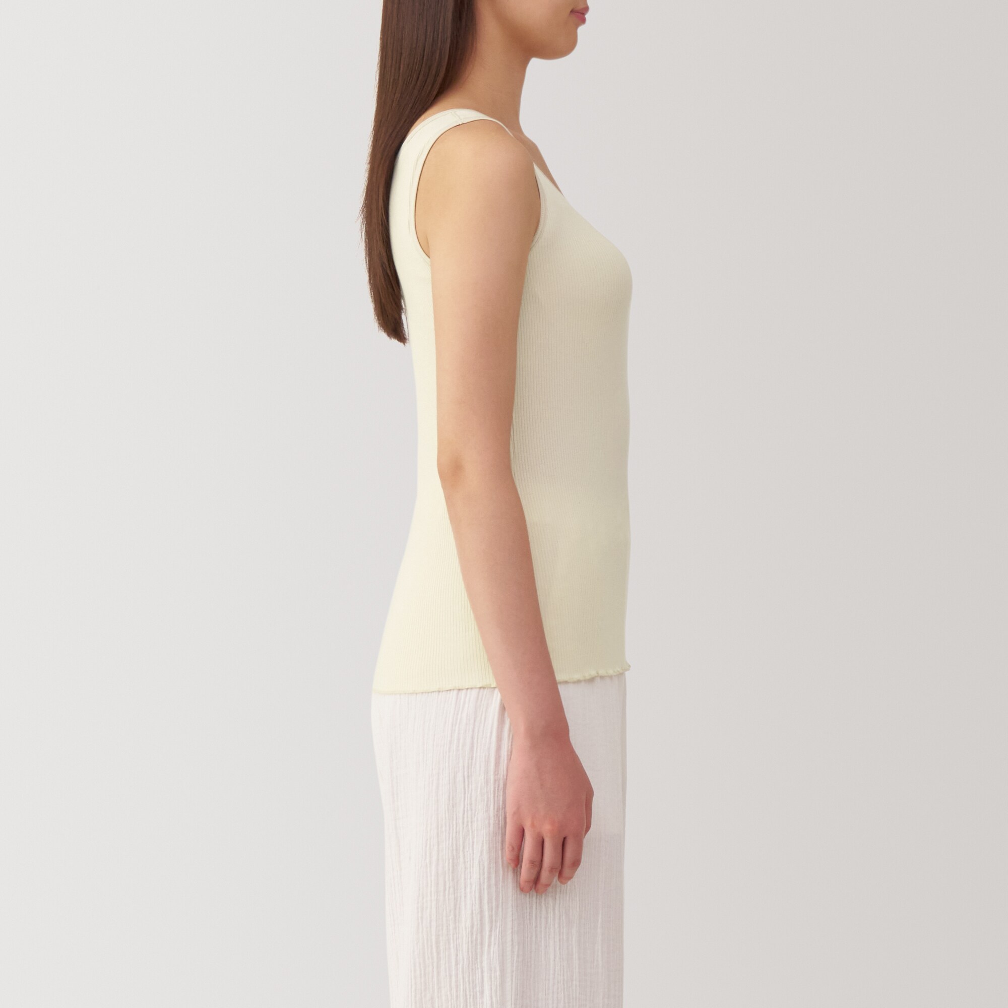婦人　なめらかリブブラタンクトップ