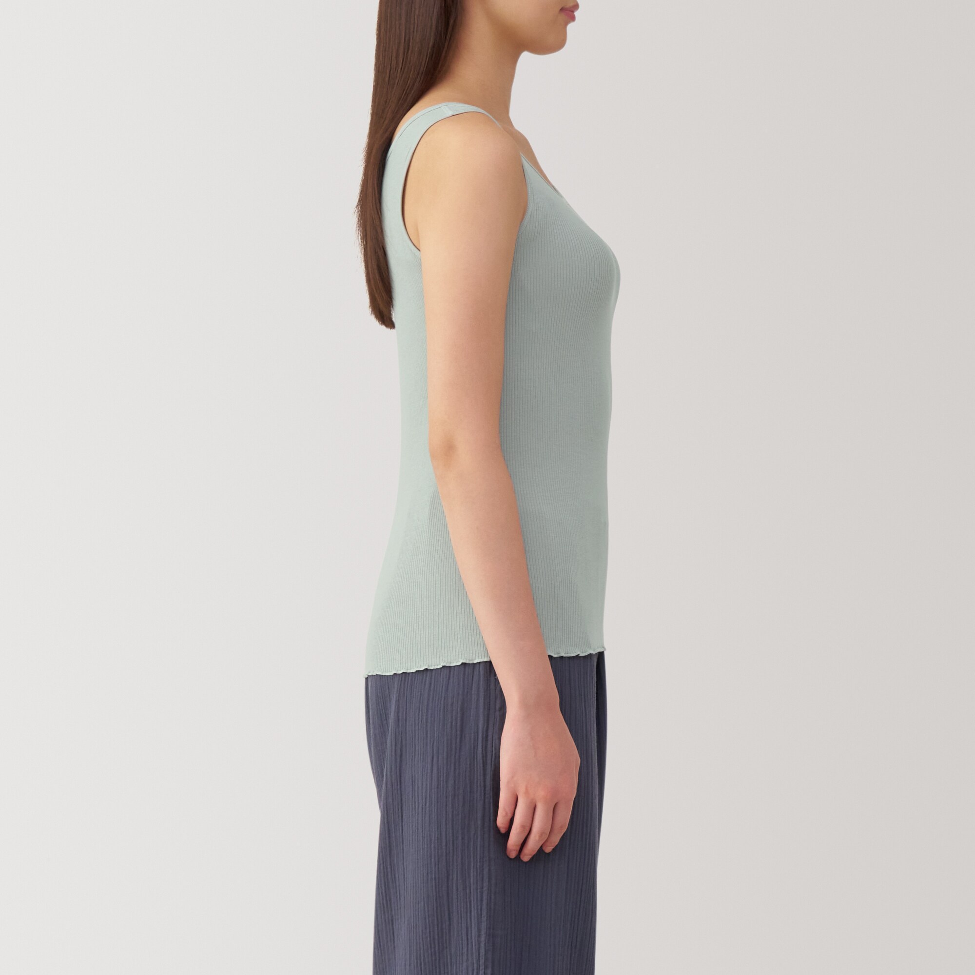 婦人　なめらかリブブラタンクトップ
