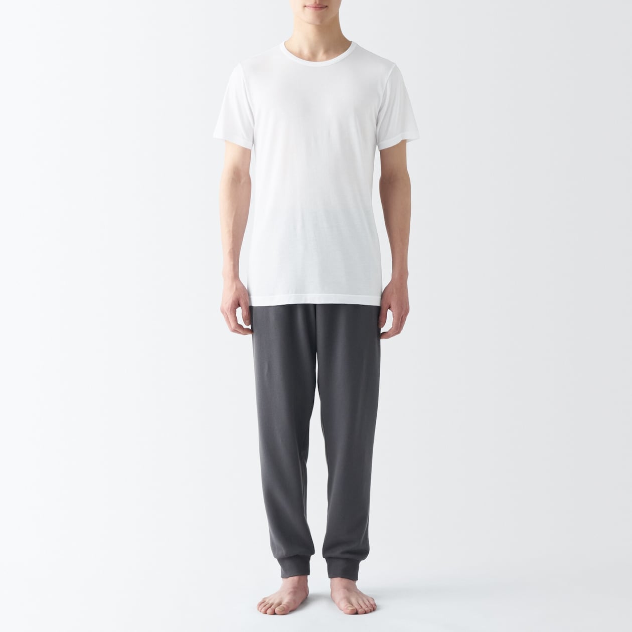 紳士　ひんやりなめらか　クルーネック半袖Ｔシャツ