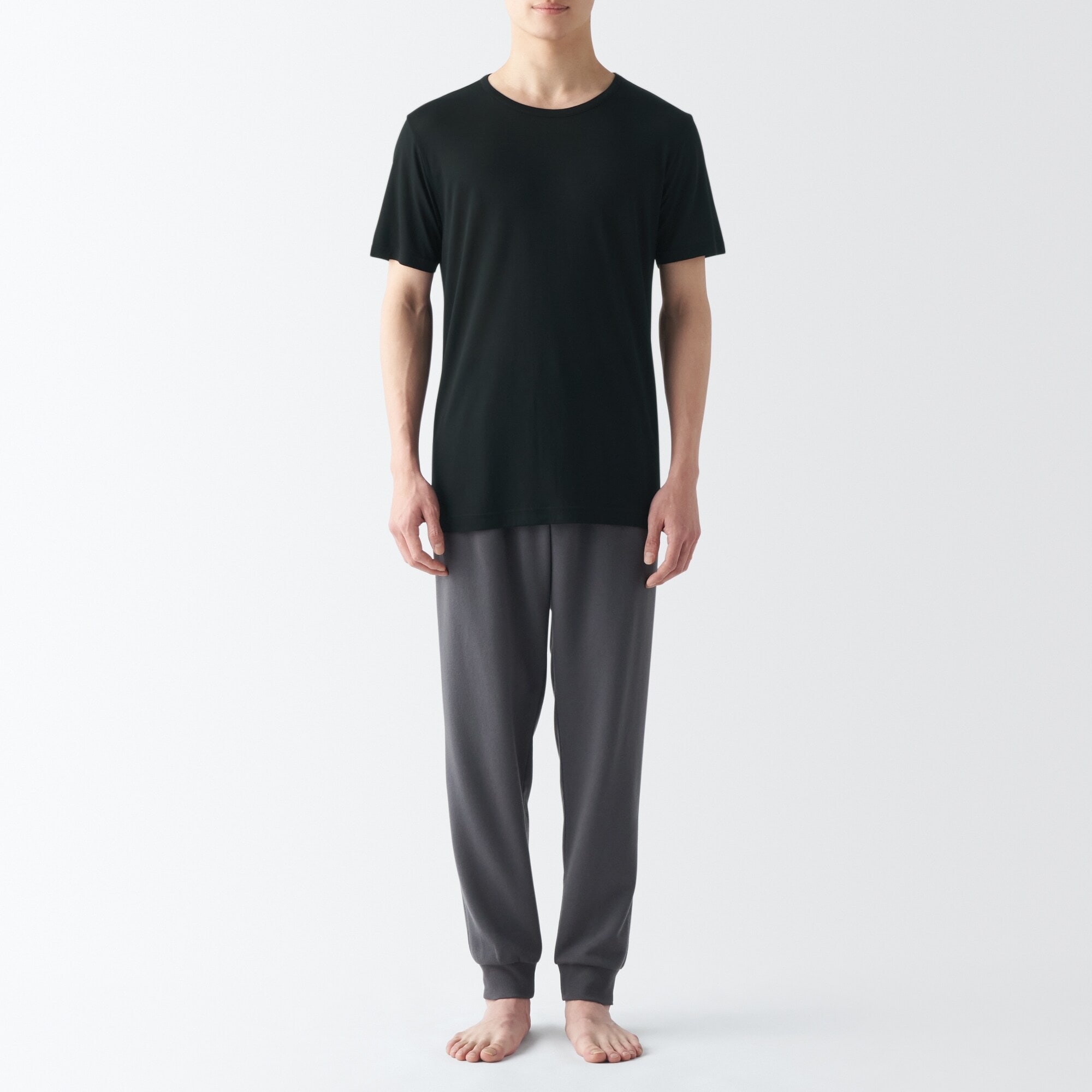 紳士　ひんやりなめらか　クルーネック半袖Ｔシャツ