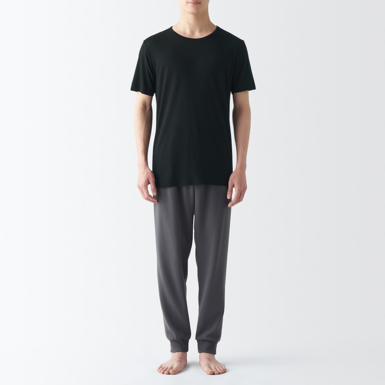 紳士　ひんやりなめらか　クルーネック半袖Ｔシャツ