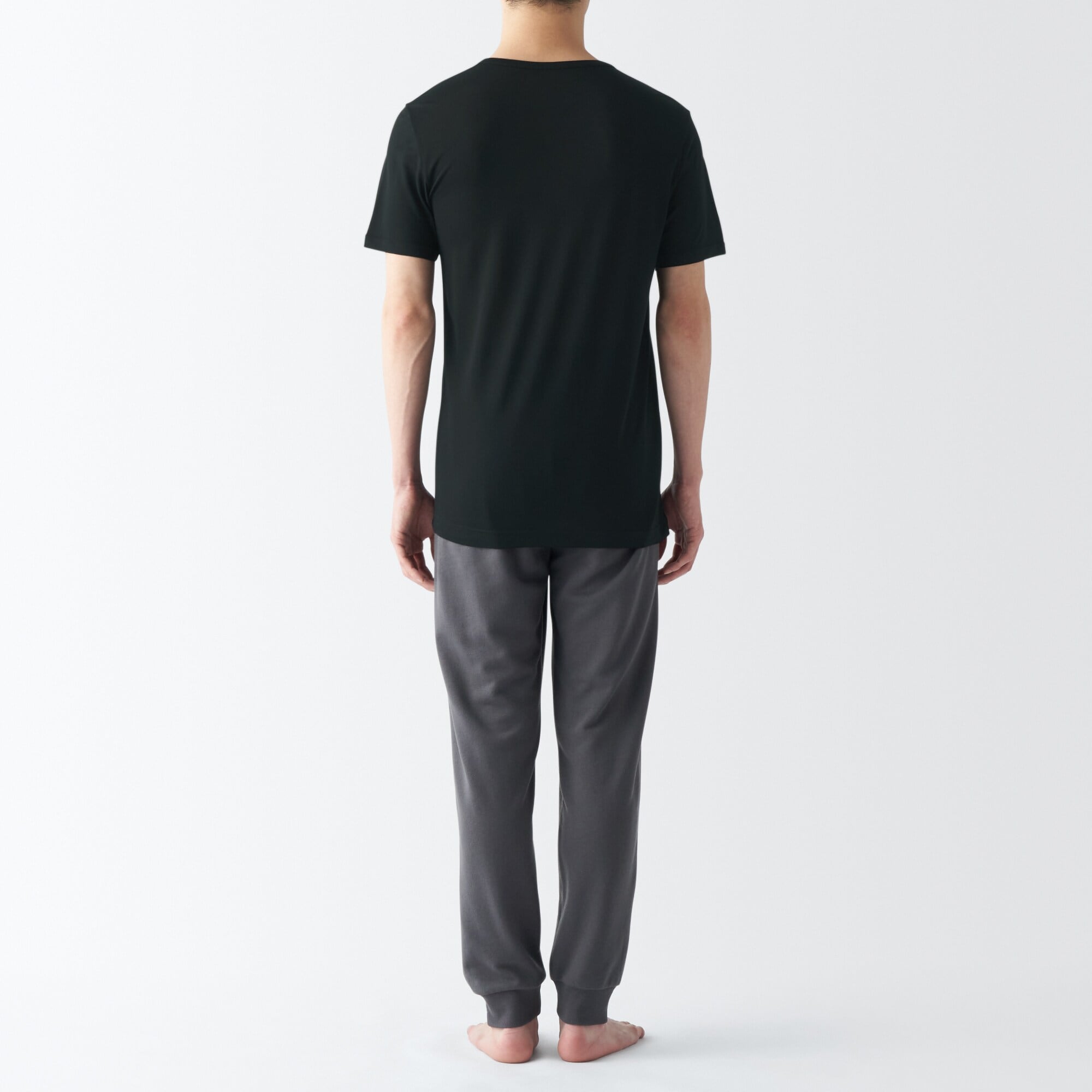 紳士　ひんやりなめらか　クルーネック半袖Ｔシャツ