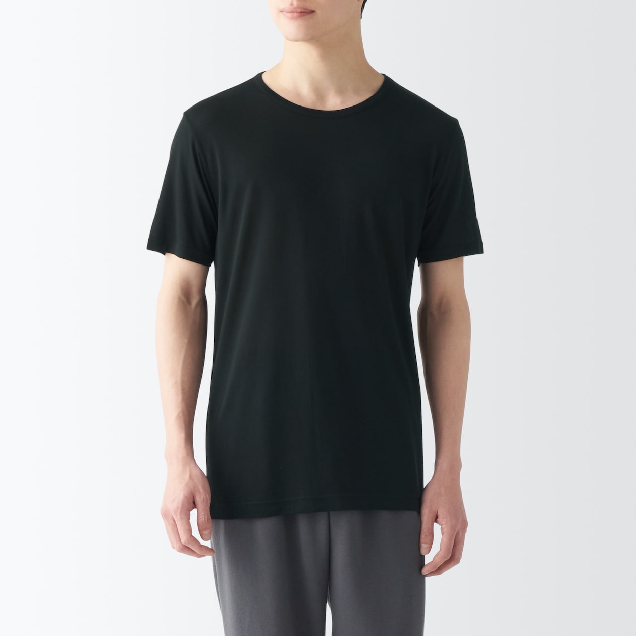 紳士　ひんやりなめらか　クルーネック半袖Ｔシャツ