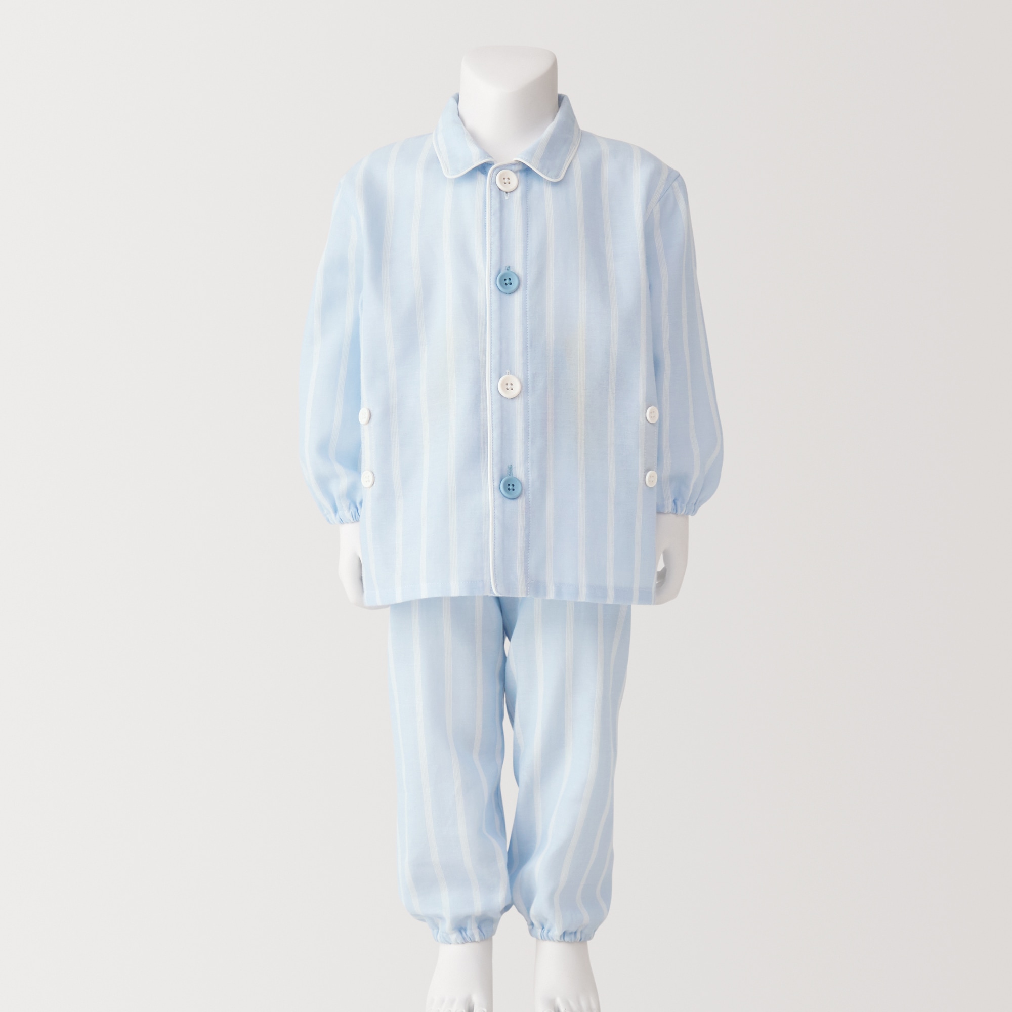 ベビー　脇に縫い目のない　二重ガーゼお着替えパジャマ