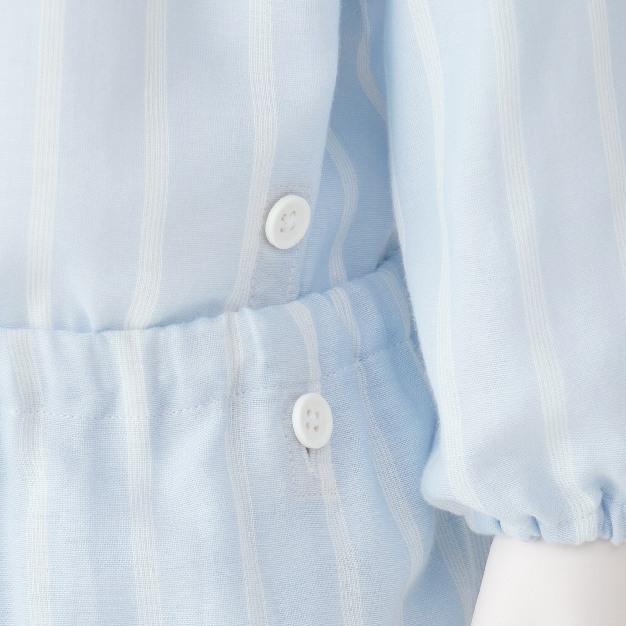 ベビー　脇に縫い目のない　二重ガーゼお着替えパジャマ