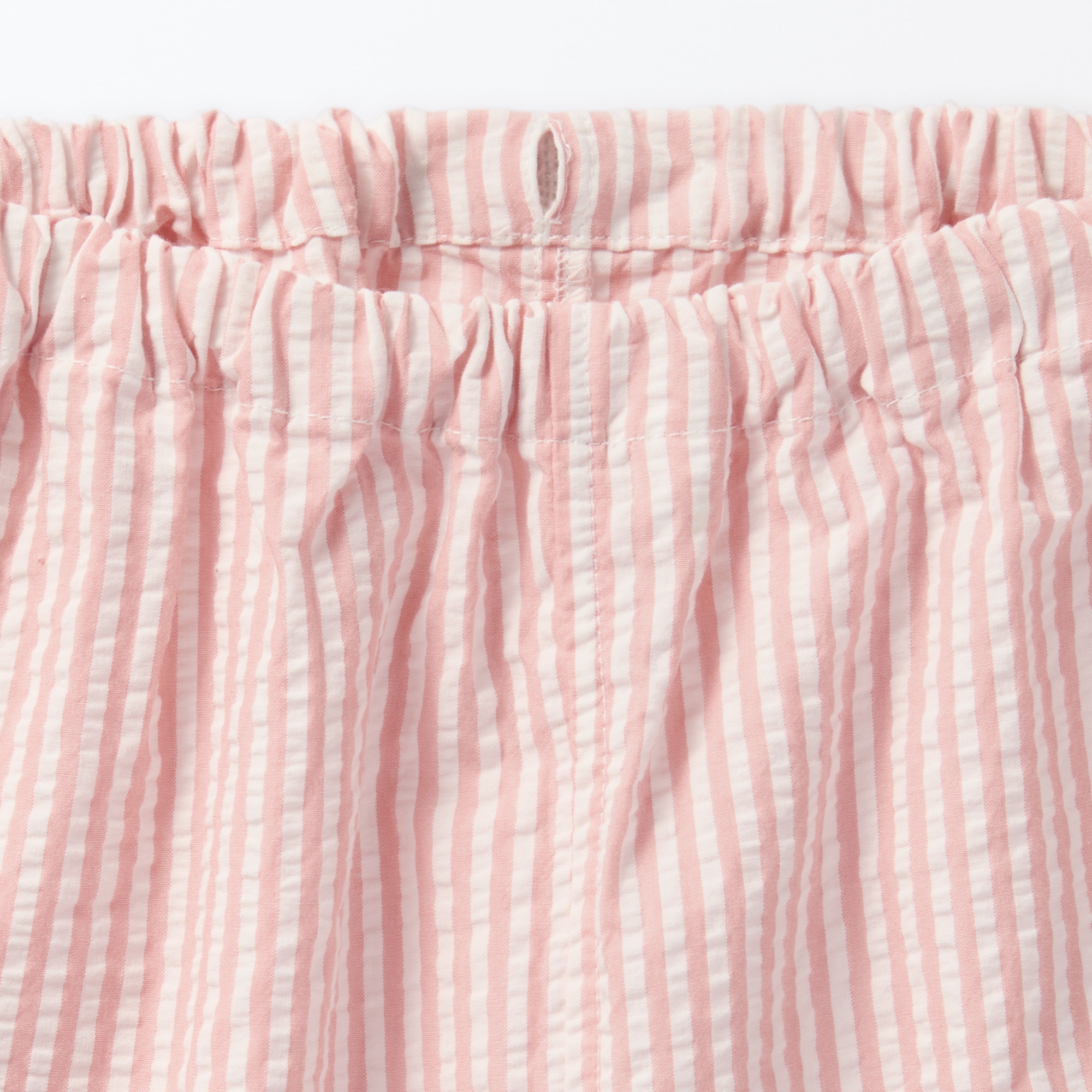 ベビー　脇に縫い目のない　サッカー織　半袖お着替えパジャマ