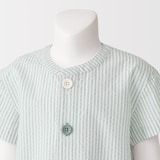 ベビー　脇に縫い目のない　サッカー織　半袖お着替えパジャマ