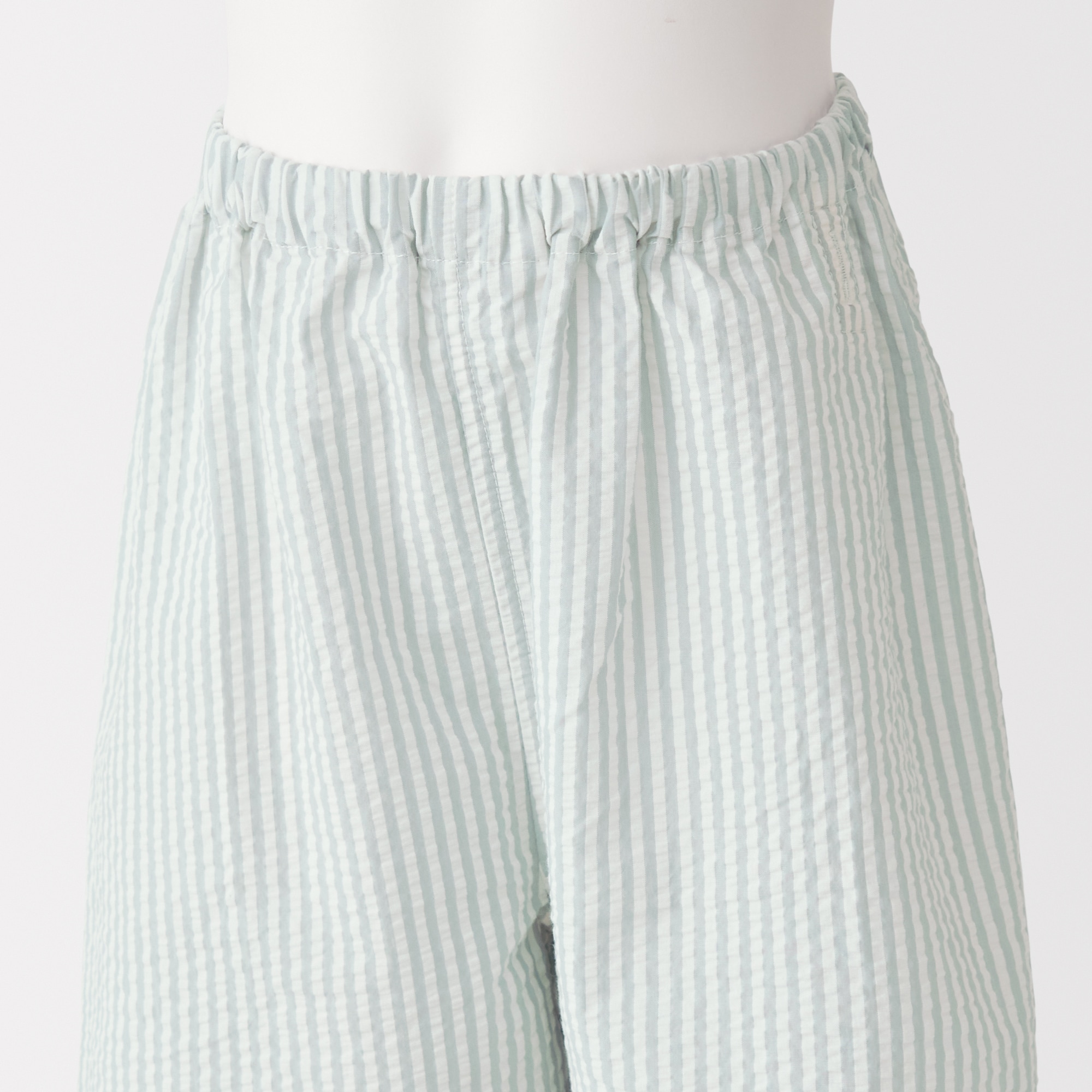 ベビー　脇に縫い目のない　サッカー織　半袖お着替えパジャマ