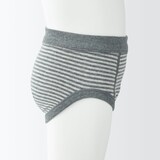 ベビー　フライス編み前閉じブリーフ