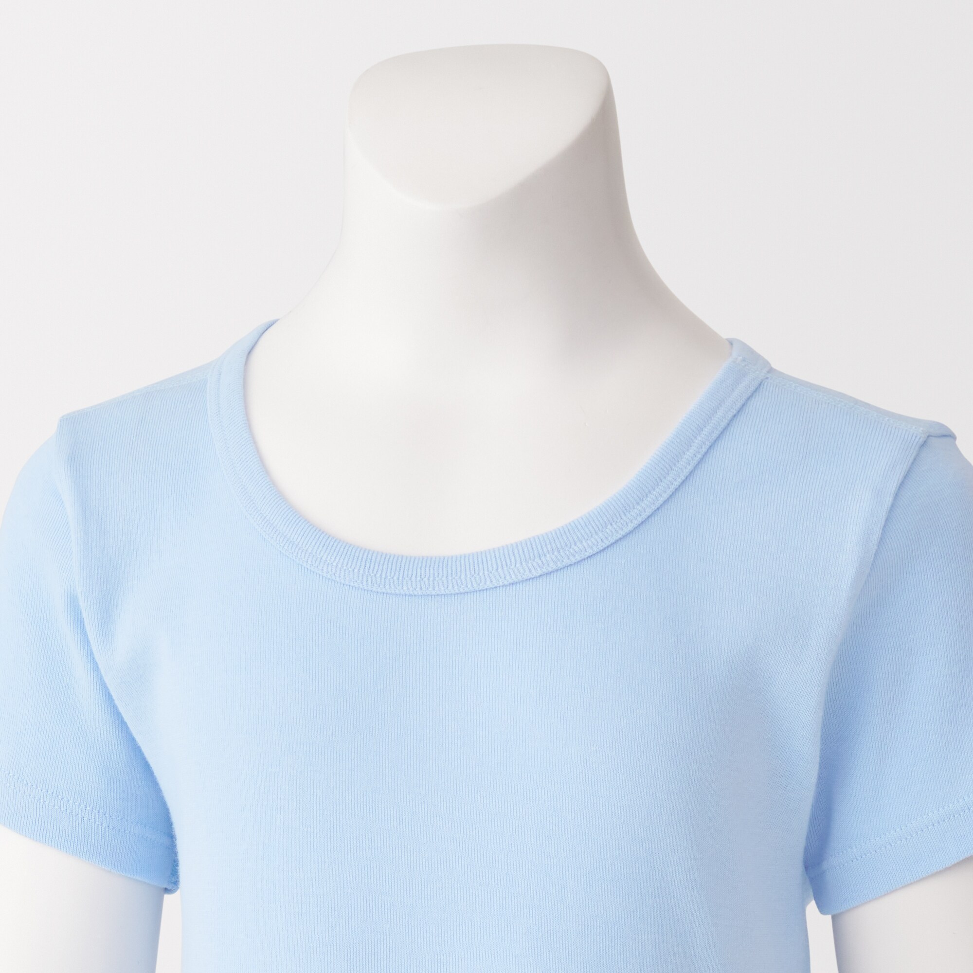 キッズ　さらっと綿クルーネックＴシャツ【インナー】