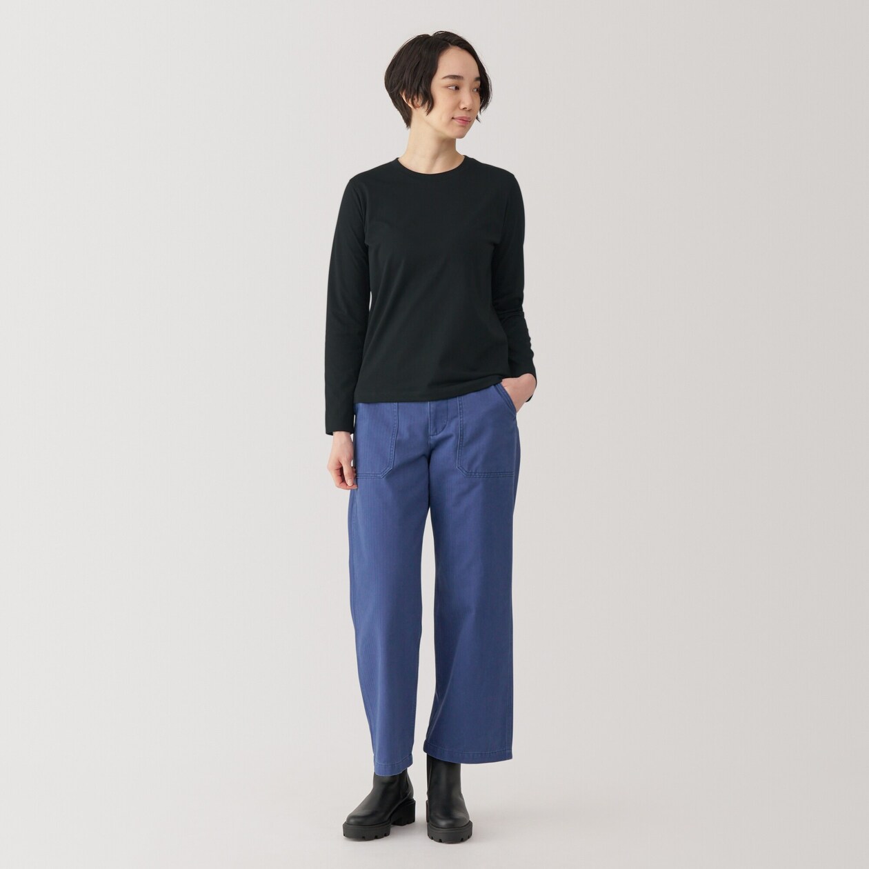 婦人　天竺編みクルーネック長袖Ｔシャツ