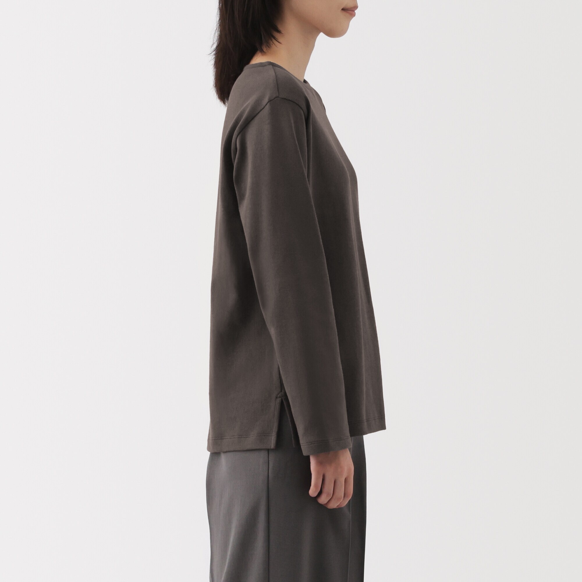 婦人　太番手ボートネック長袖Ｔシャツ