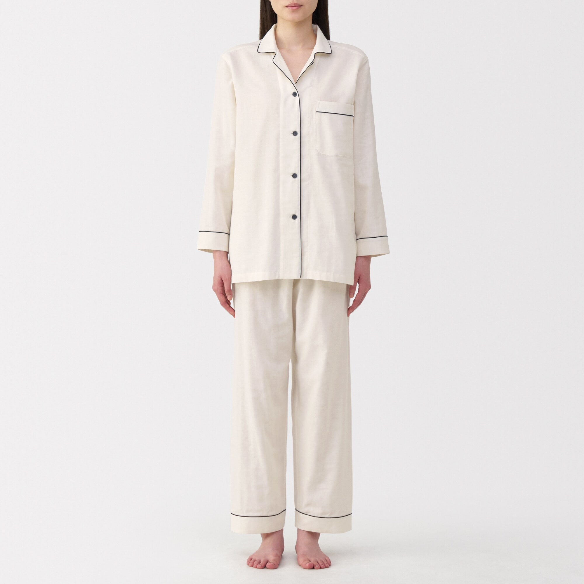 婦人　脇に縫い目のない　二重ガーゼ長袖パジャマ
