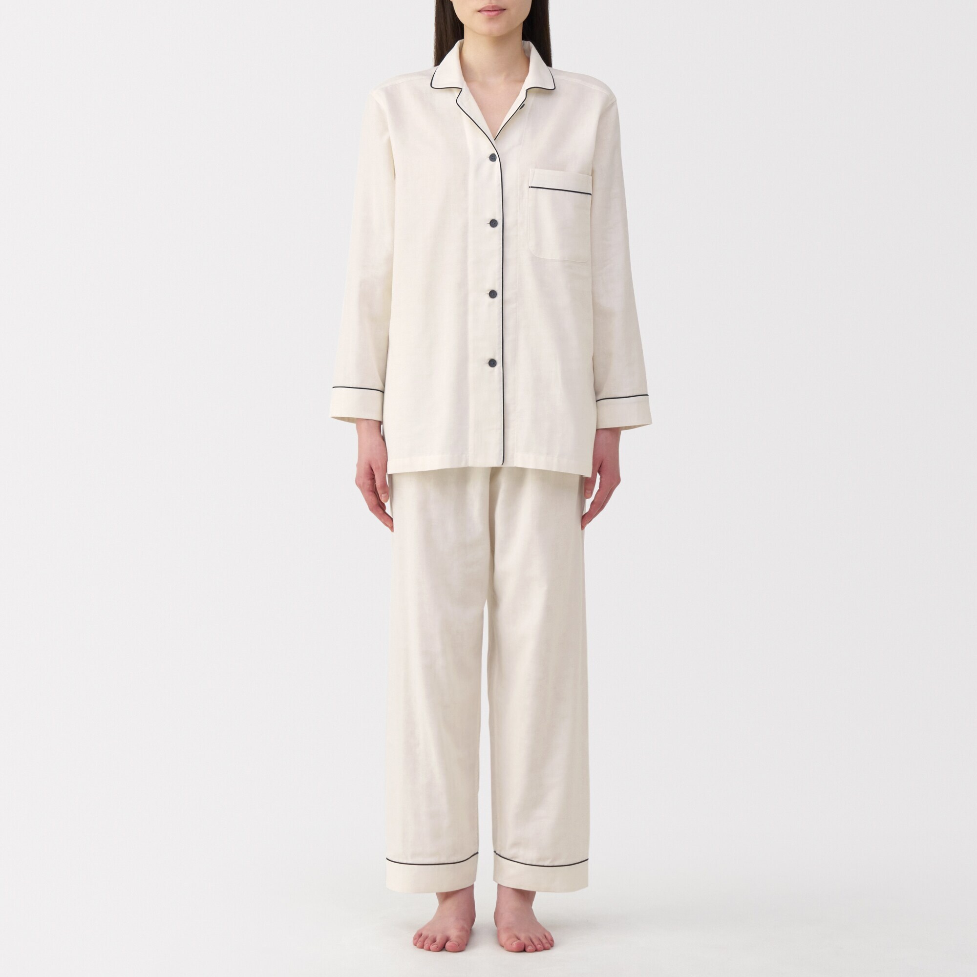 婦人　脇に縫い目のない　二重ガーゼ長袖パジャマ