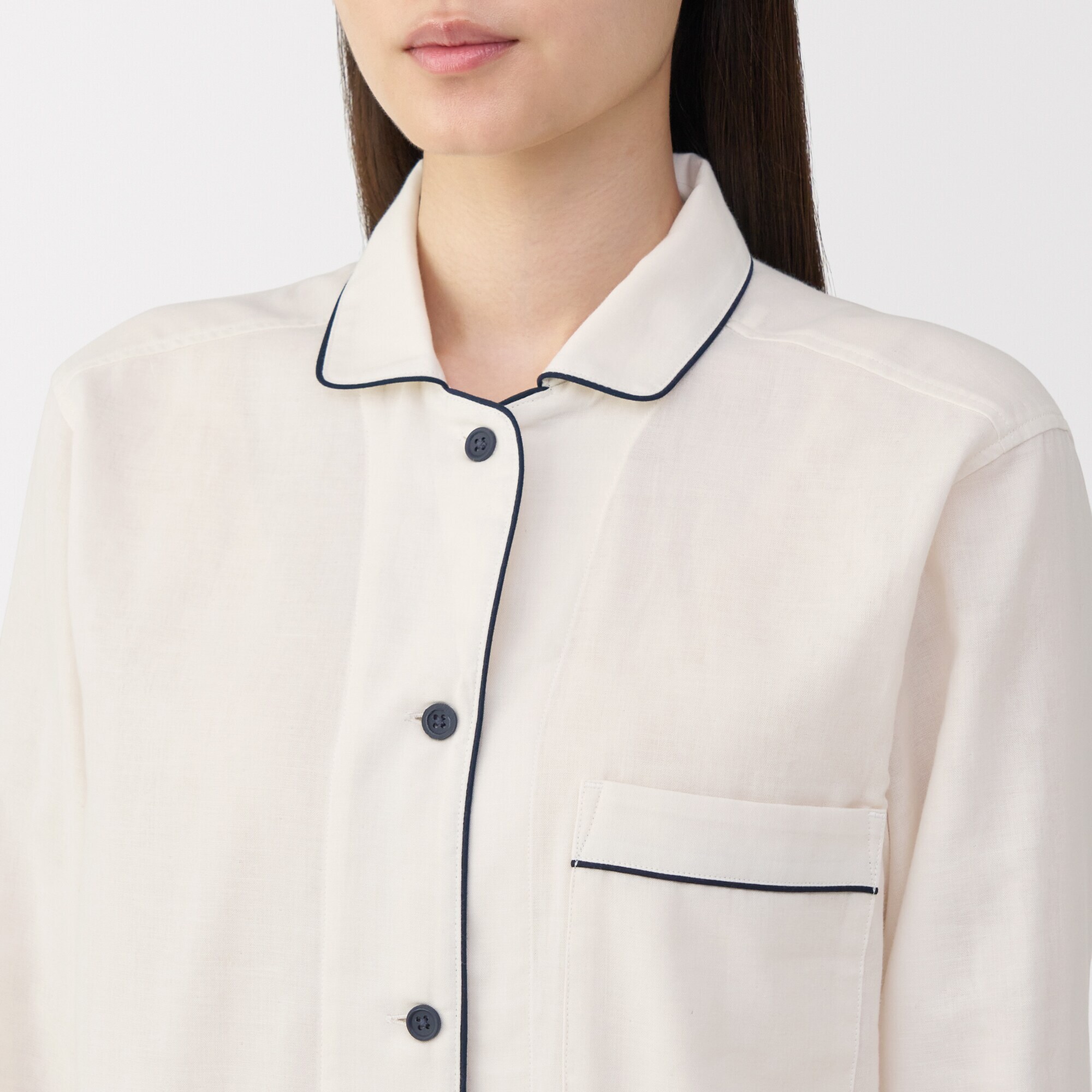 婦人　脇に縫い目のない　二重ガーゼ長袖パジャマ