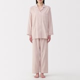 婦人　脇に縫い目のない　二重ガーゼ長袖パジャマ