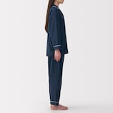 婦人　脇に縫い目のない　二重ガーゼ長袖パジャマ