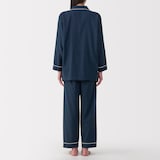 婦人　脇に縫い目のない　二重ガーゼ長袖パジャマ
