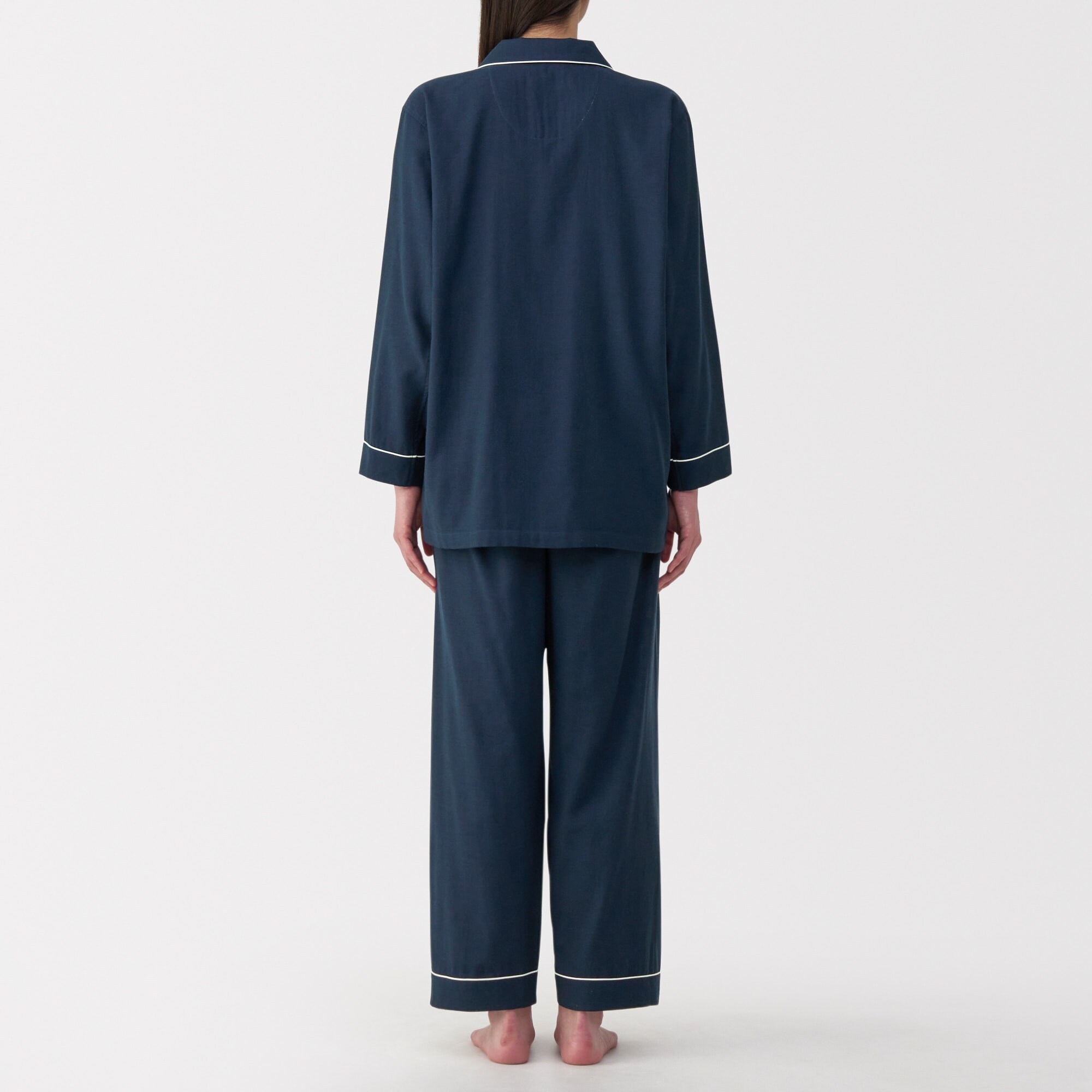婦人　脇に縫い目のない　二重ガーゼ長袖パジャマ