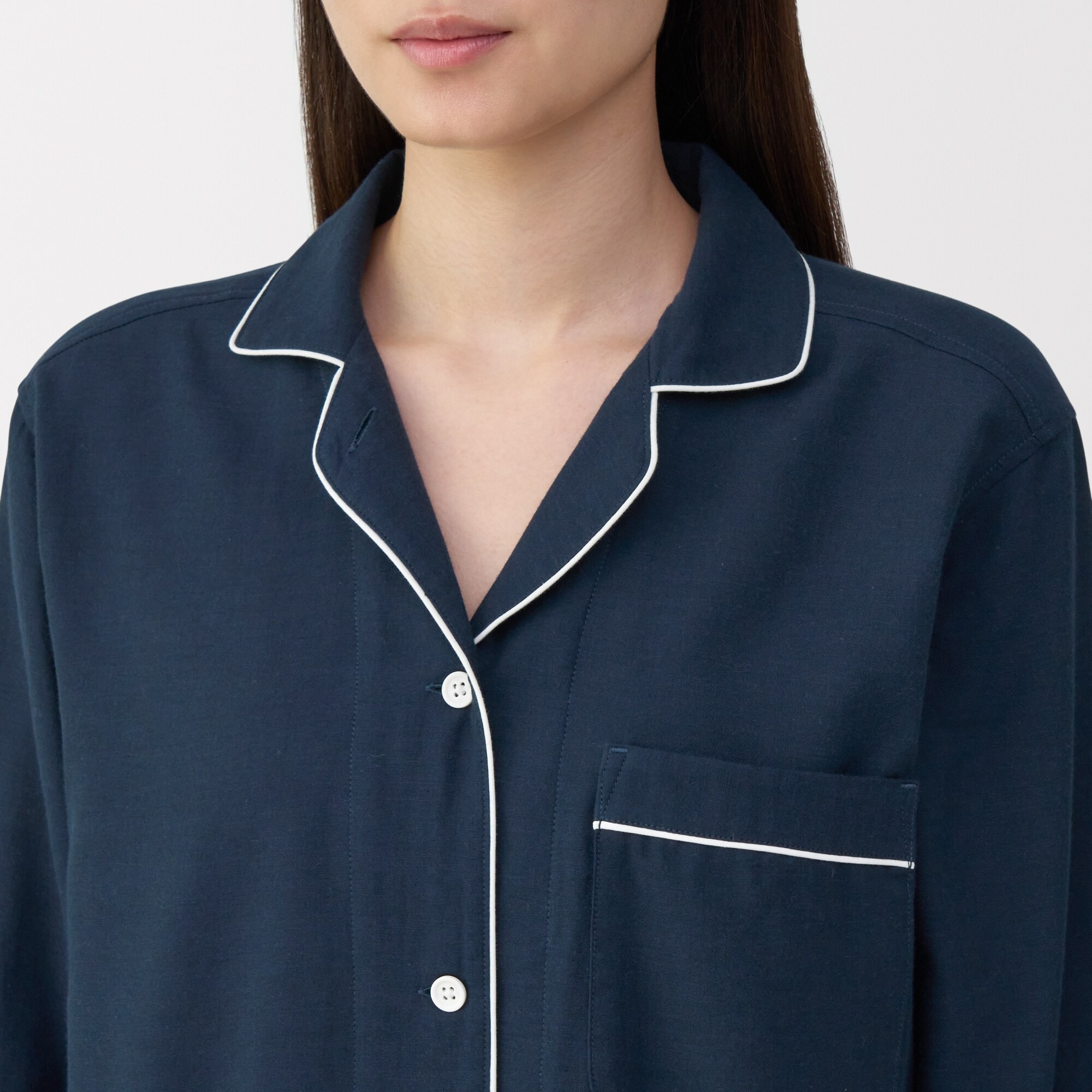 婦人　脇に縫い目のない　二重ガーゼ長袖パジャマ