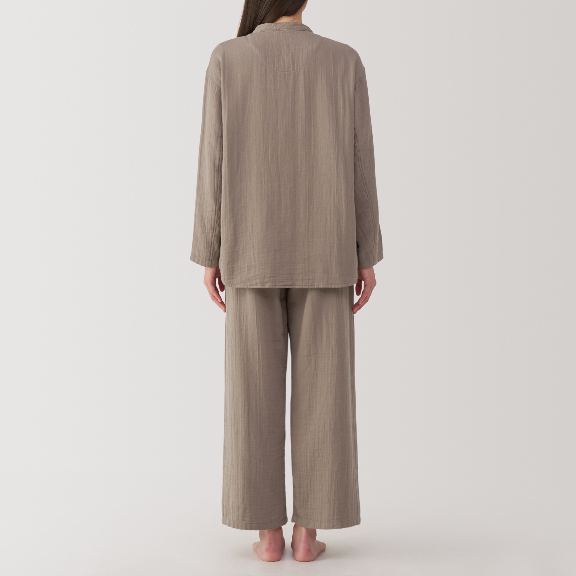 婦人　脇に縫い目のない　チーズクロスガーゼ長袖パジャマ　