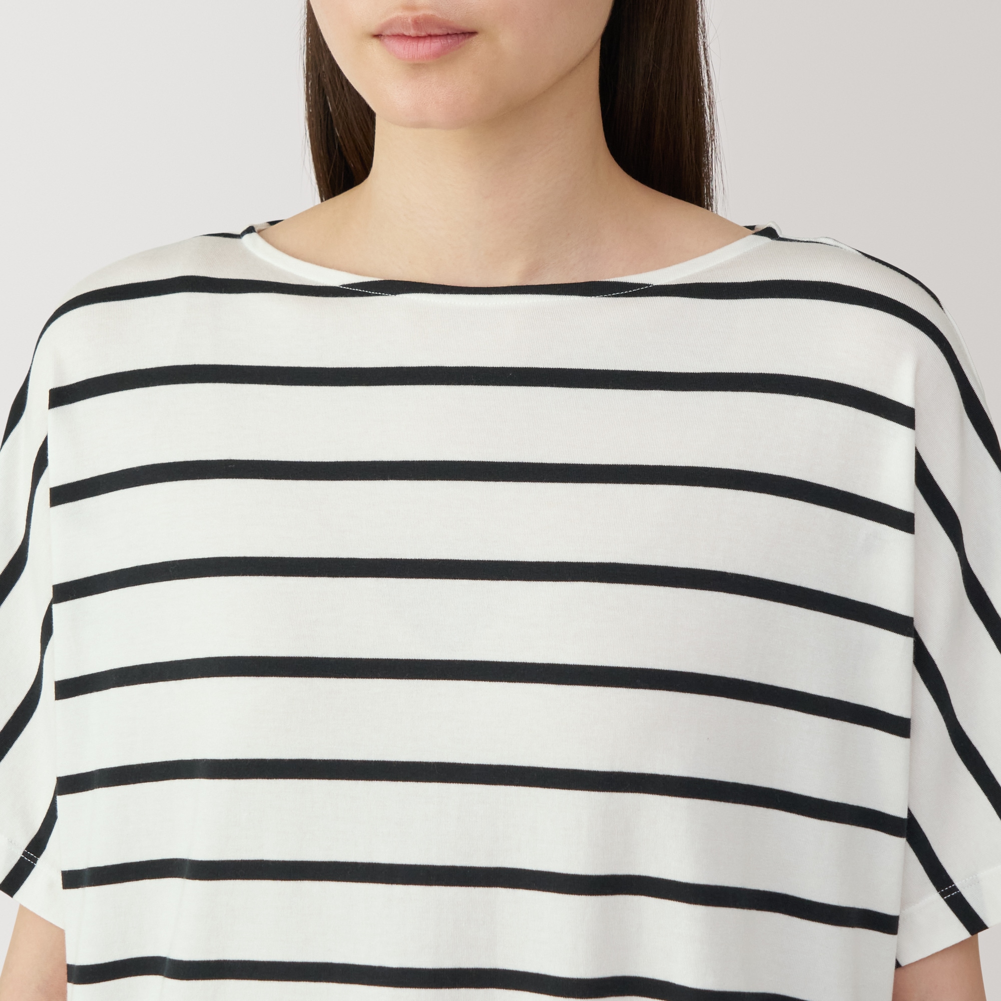 婦人　なめらか　涼感　半袖ルームウェアセット