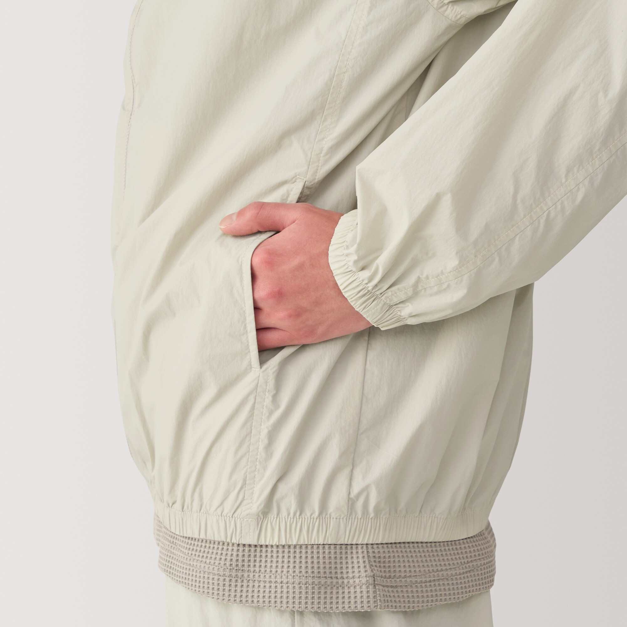 紳士　撥水　ナイロン　ポケッタブル　ウィンドブレーカー