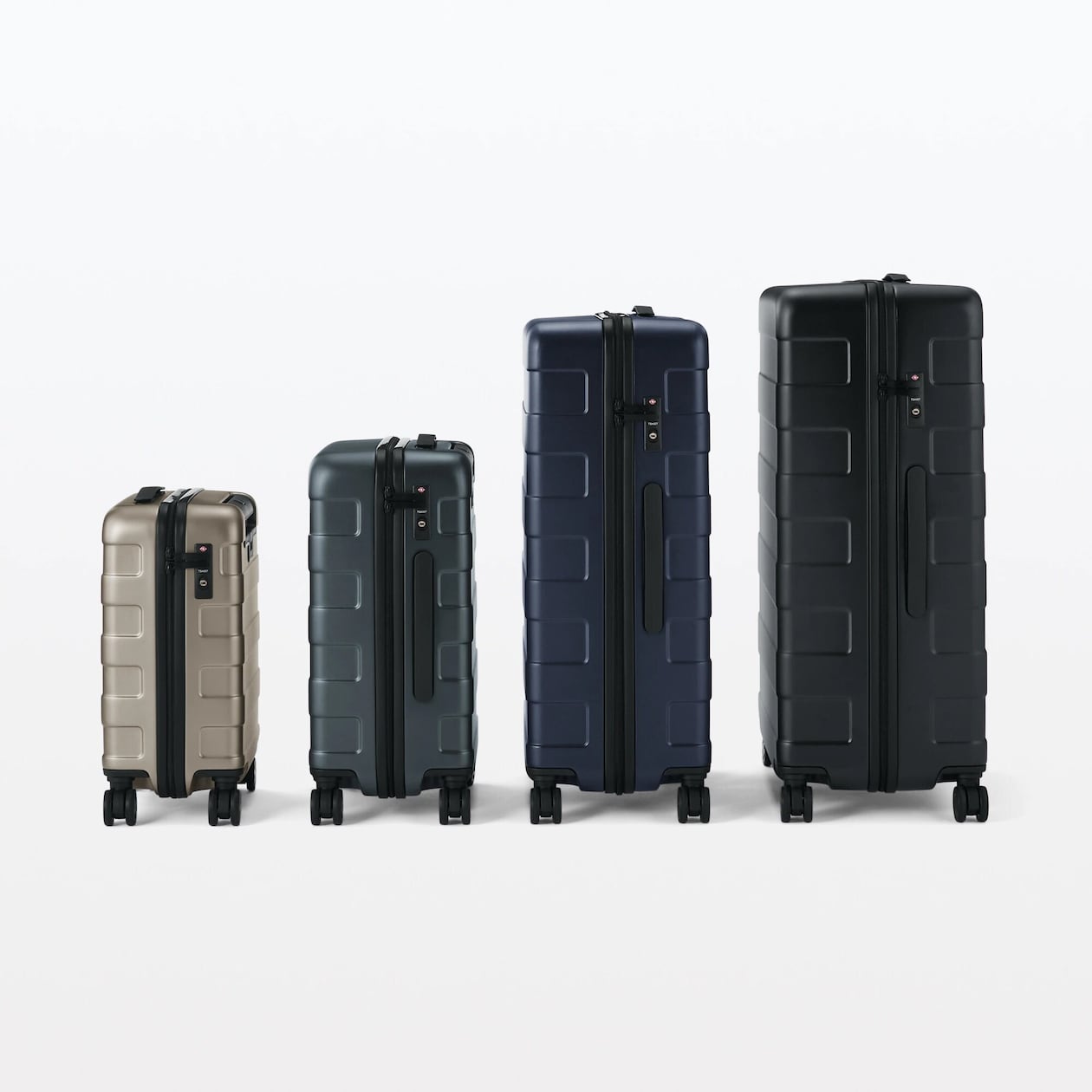 バーを自由に調節できる　ハードキャリーケース（３６Ｌ）（ＯＳ）
