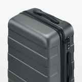 バーを自由に調節できる　ハードキャリーケース（３６Ｌ）