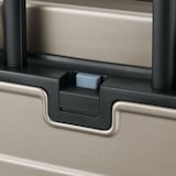 バーを自由に調節できる　ハードキャリーケース（７５Ｌ）