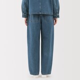 婦人　木の実から作ったカポック混　デニムワイドテーパードパンツ