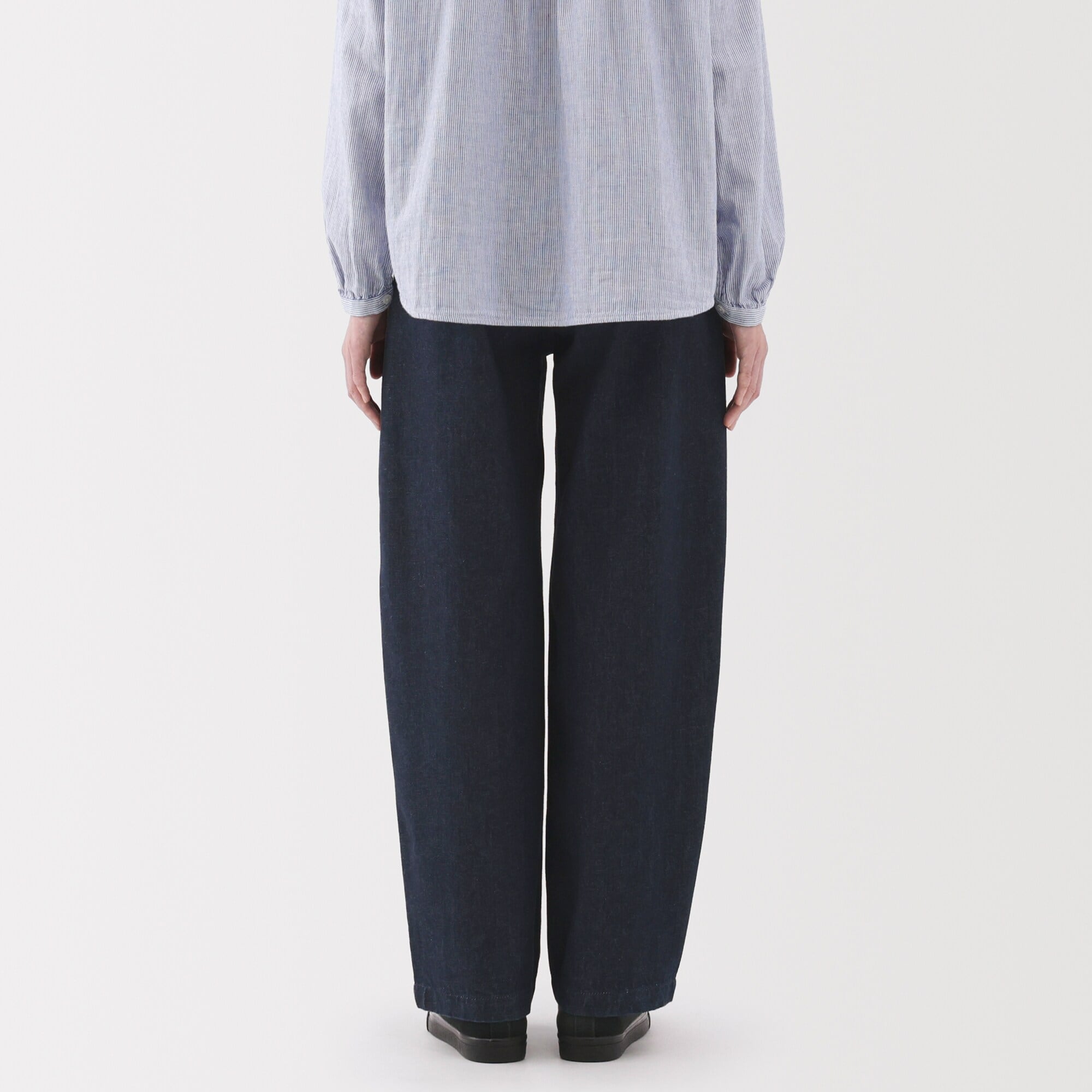 美良品
ID One アイディーワン
パーカー ジャケット 婦人 木の実から作ったカポック混 デニムワイドテーパードパンツ