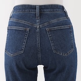 婦人　ストレッチデニムスリムストレートパンツ