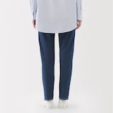 婦人　ストレッチデニムスリムストレートパンツ