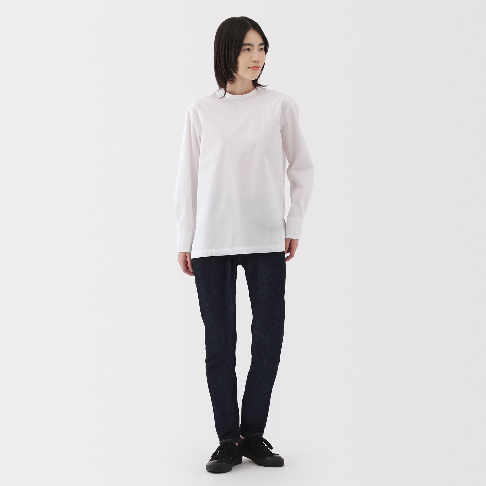 婦人　ストレッチデニムスリムストレートパンツ