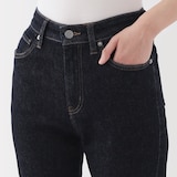 婦人　ストレッチデニムスリムストレートパンツ
