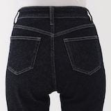 婦人　ストレッチデニムスリムストレートパンツ