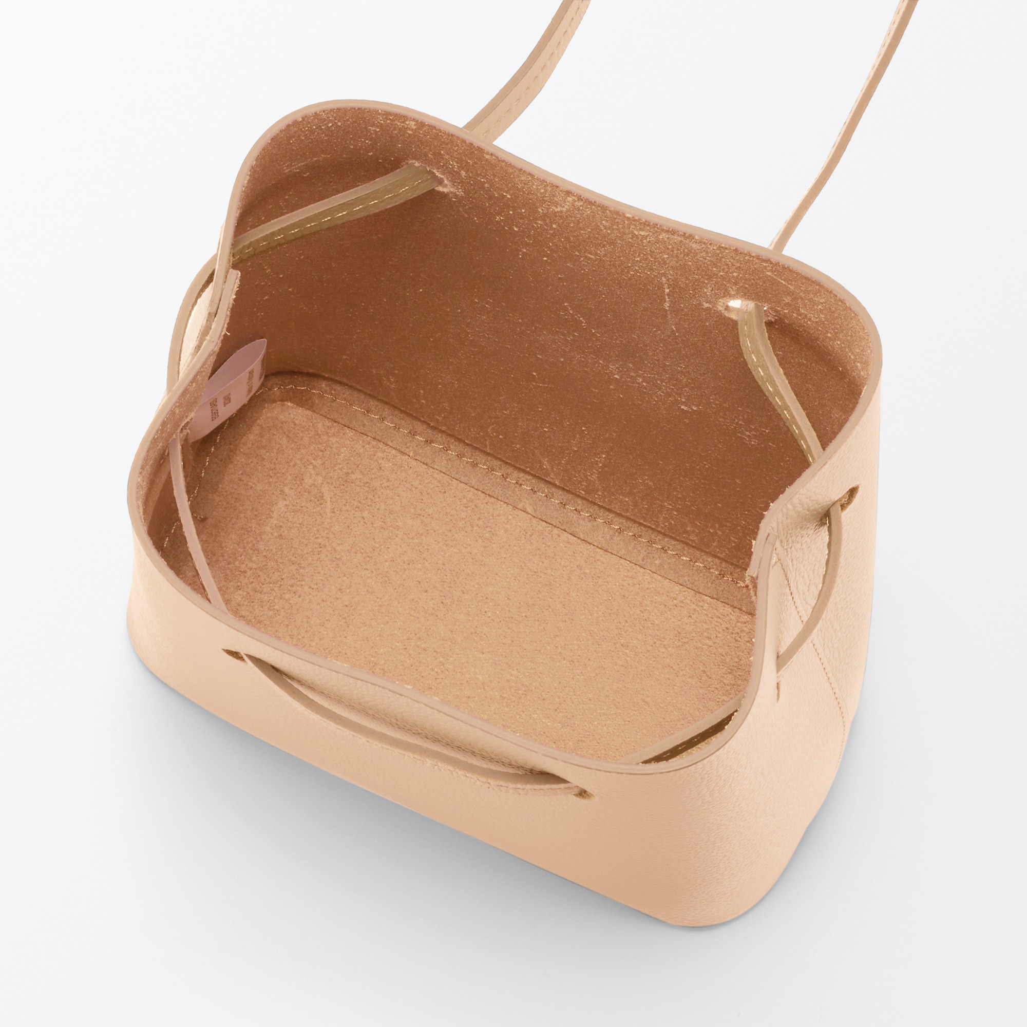 ヌメ革　巾着バッグ