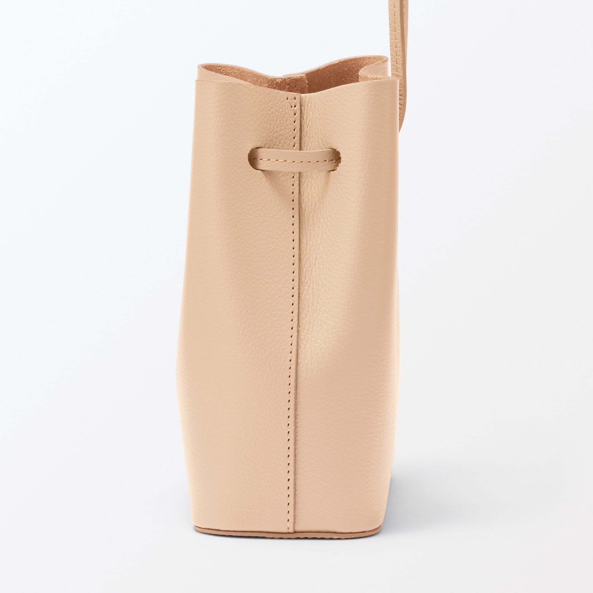 ヌメ革　巾着バッグ