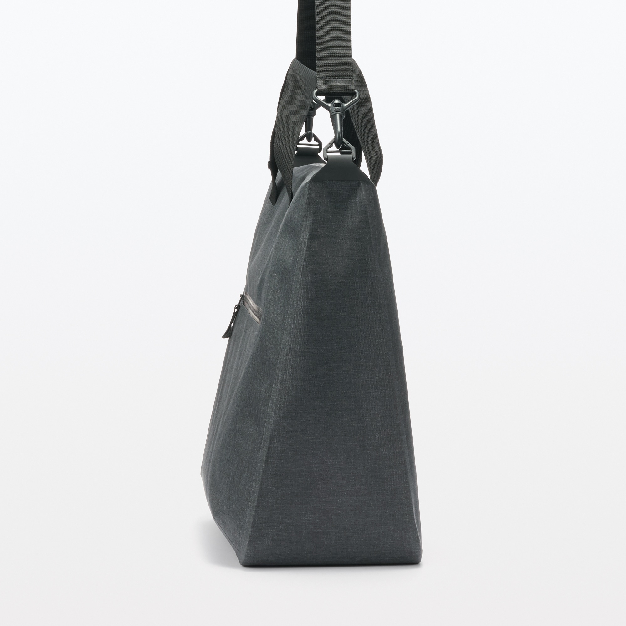 耐水生地を使った　ウェルダートートバッグ