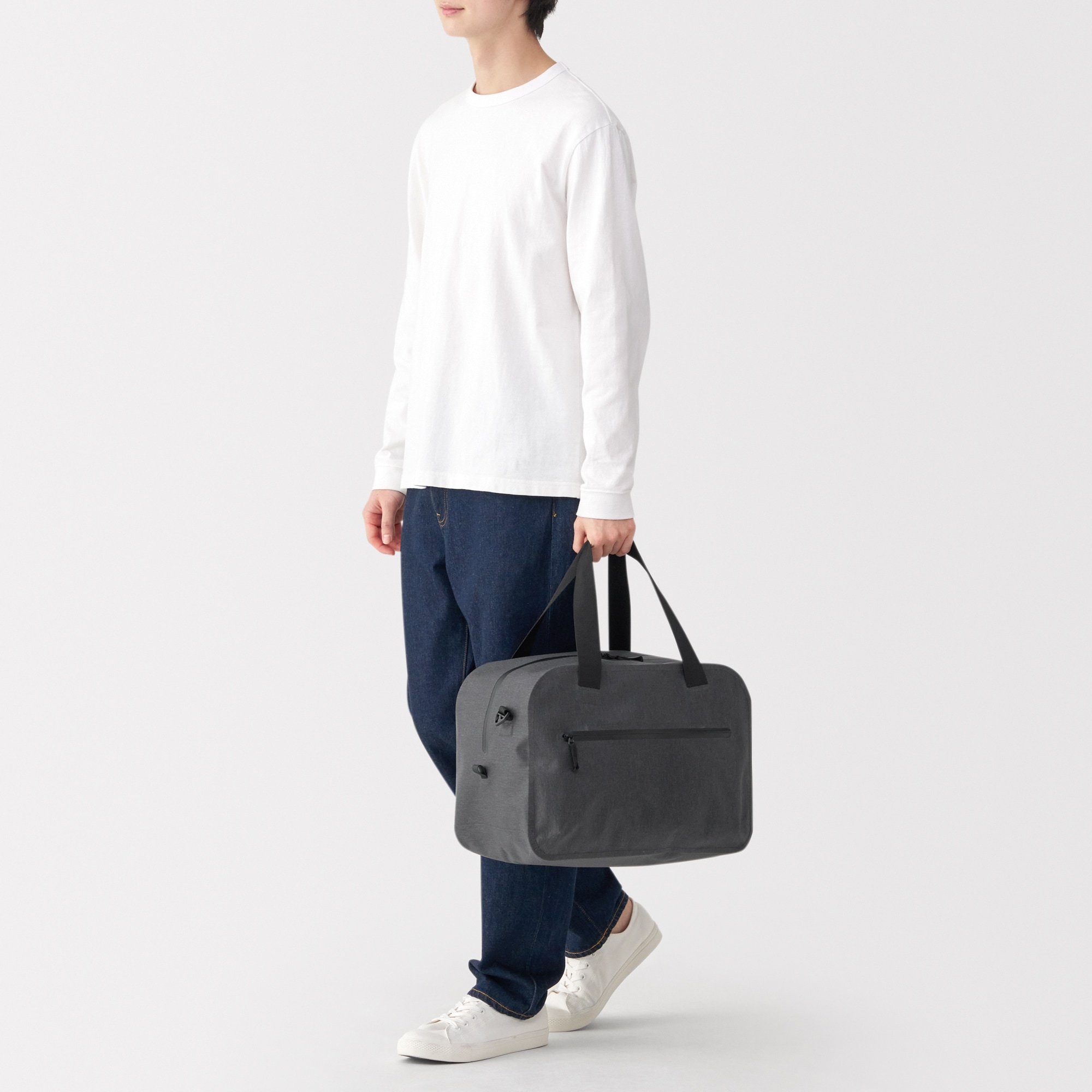 耐水生地を使った　ウェルダーボストンバッグ