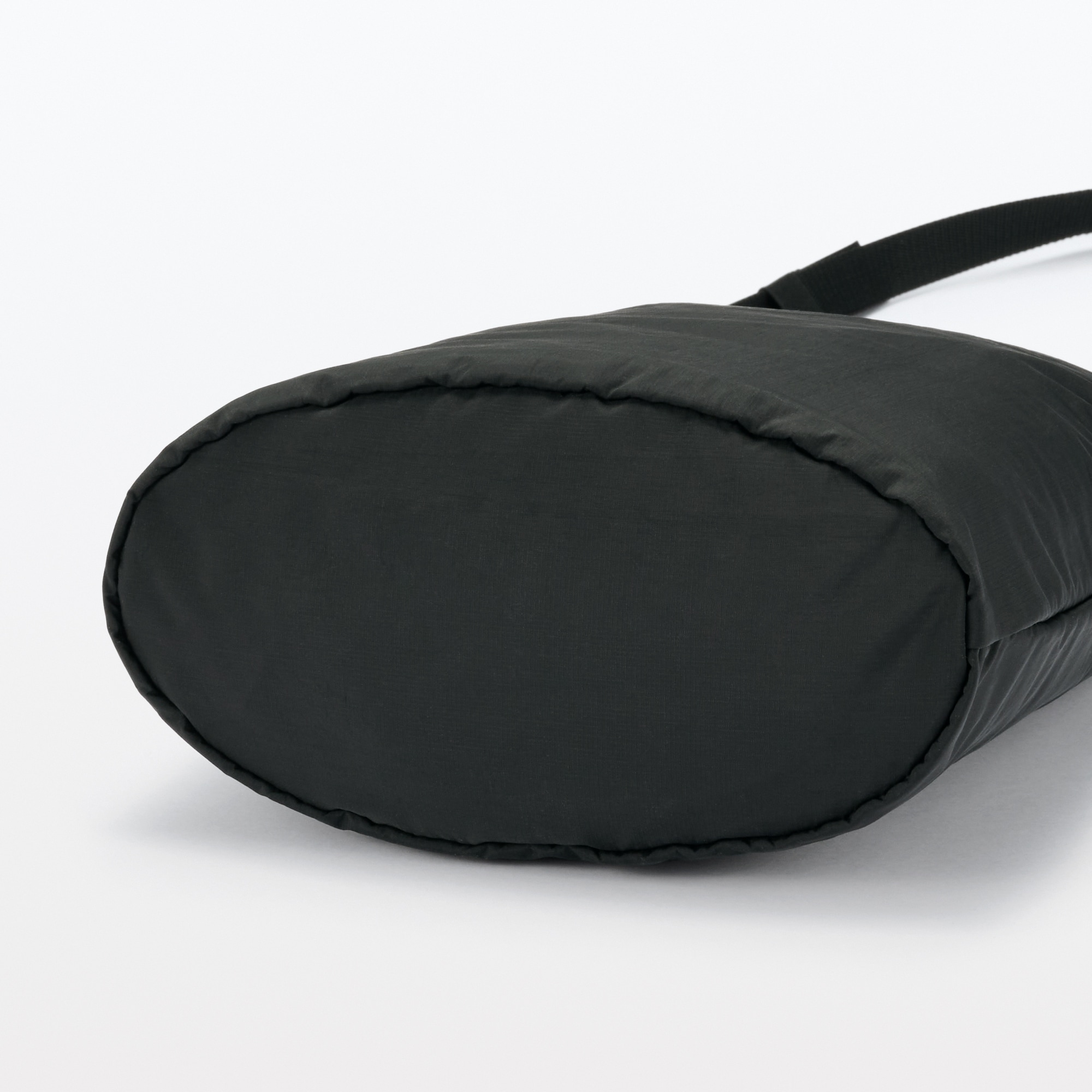 たためる　撥水手提にもなるショルダーバッグ（小）