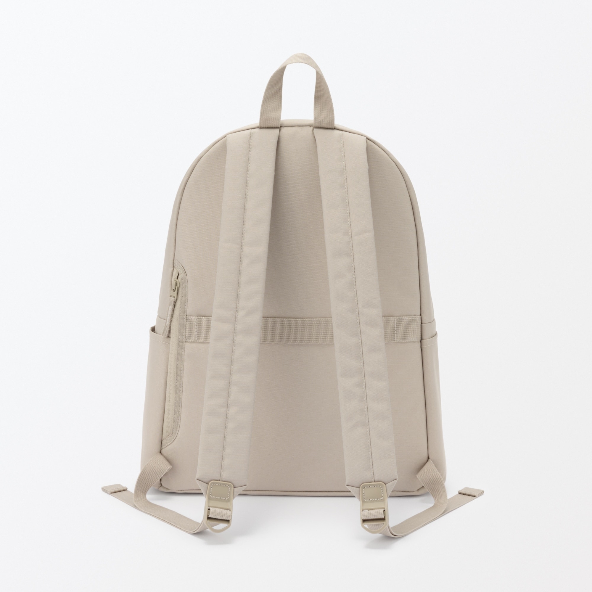 肩の負担を軽くする　撥水リュックサック