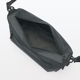 耐水生地を使った　ウェルダーショルダーバッグ