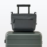 耐水生地を使った　ウェルダーショルダーバッグ