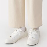 紳士　疲れにくい　撥水スニーカー