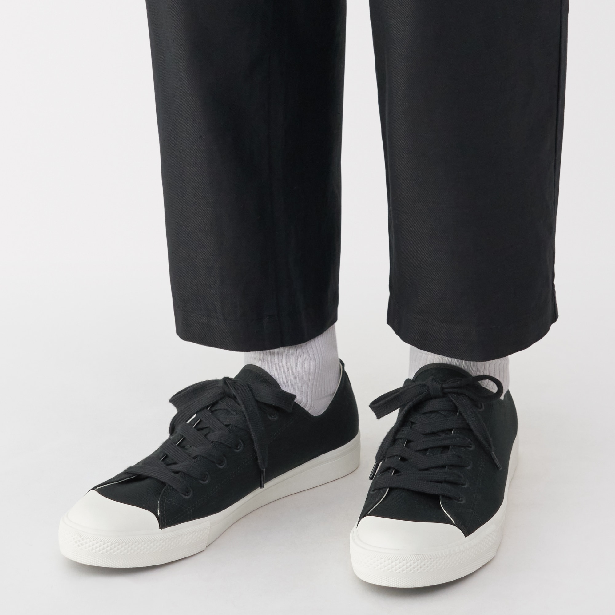 紳士　疲れにくい　撥水スニーカー