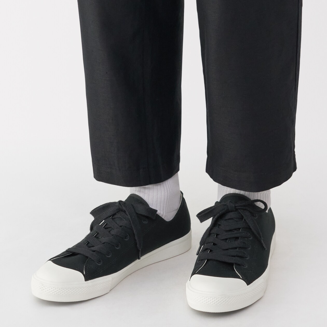 紳士　疲れにくい　撥水スニーカー